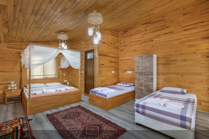 Appartement Flora Pansiyon Çıralı à Kemer Extérieur photo